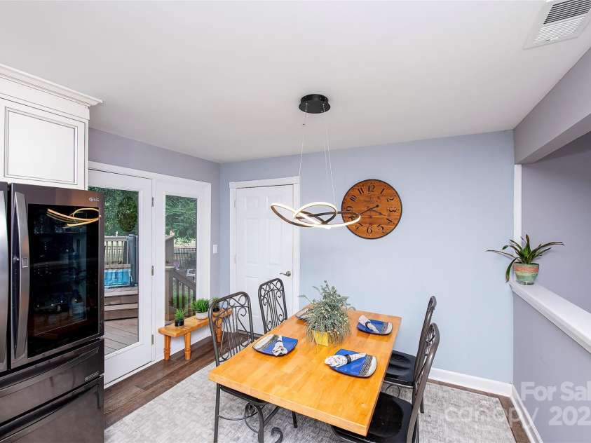 16065 Taku Court, Tega Cay, SC 29708.  MLS# CAR4284887, YatesRealty ID 29782. View of dining from Kitchen