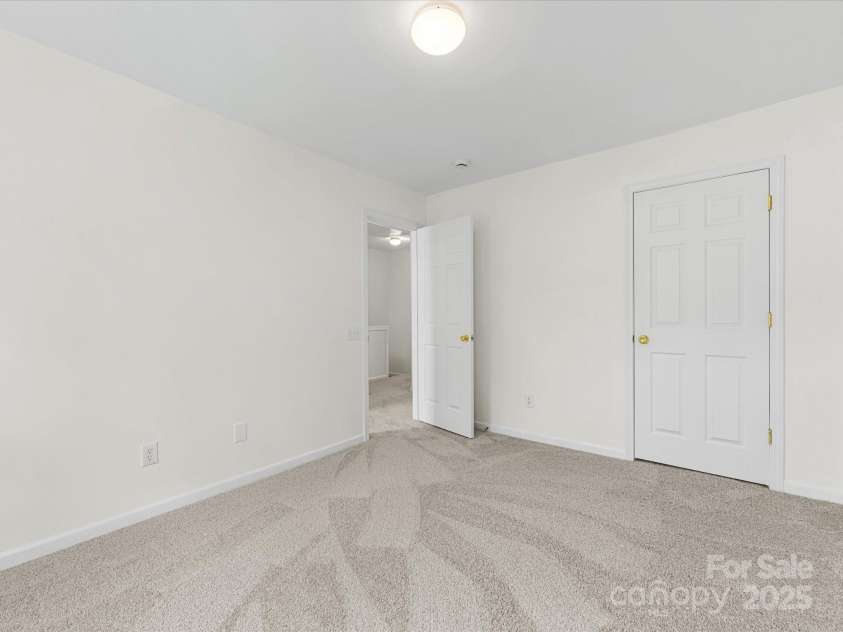 6913 Rothchild Drive, Charlotte, NC 28270.  MLS# CAR4278243, YatesRealty ID 29783. 