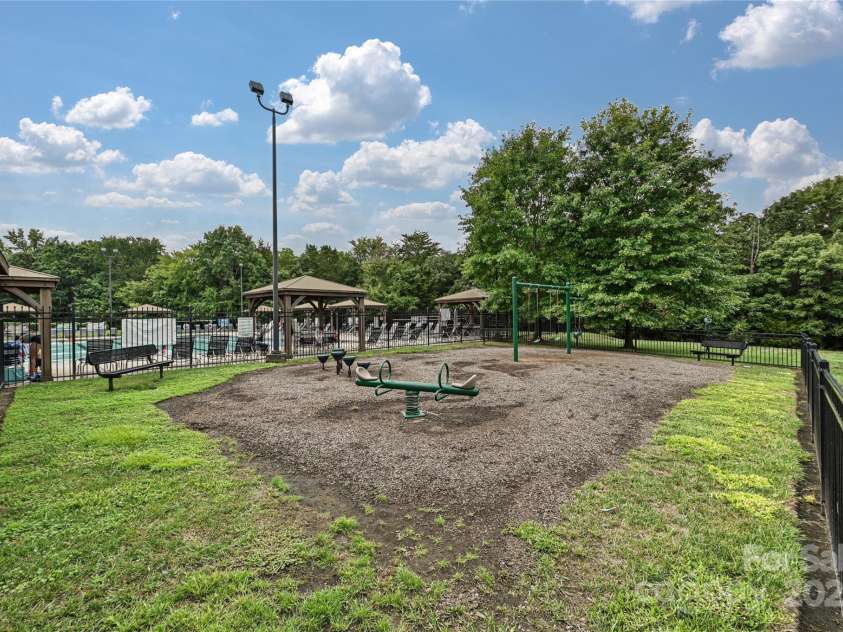 6913 Rothchild Drive, Charlotte, NC 28270.  MLS# CAR4278243, YatesRealty ID 29783. Playground