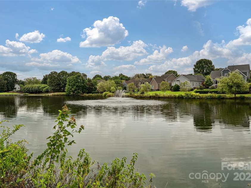 6913 Rothchild Drive, Charlotte, NC 28270.  MLS# CAR4278243, YatesRealty ID 29783. Pond