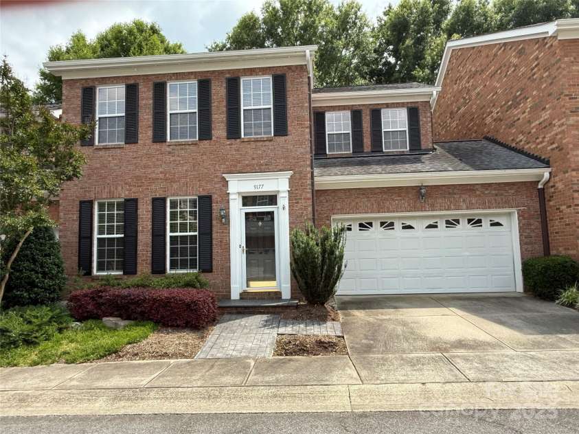 9177 Bonnie Briar Circle, Charlotte, NC 28277.  MLS# CAR4267852, YatesRealty ID 29784. 9177 Bonnie Briar Circle