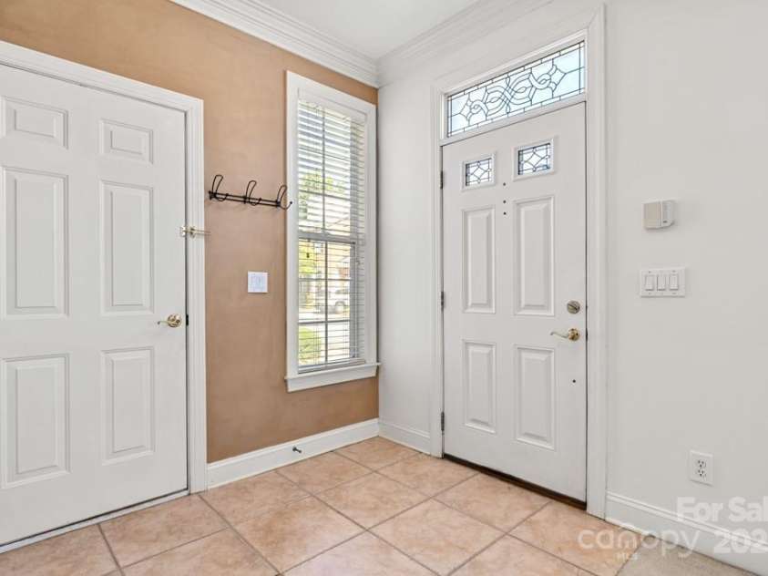 9177 Bonnie Briar Circle, Charlotte, NC 28277.  MLS# CAR4300122, YatesRealty ID 29784. 