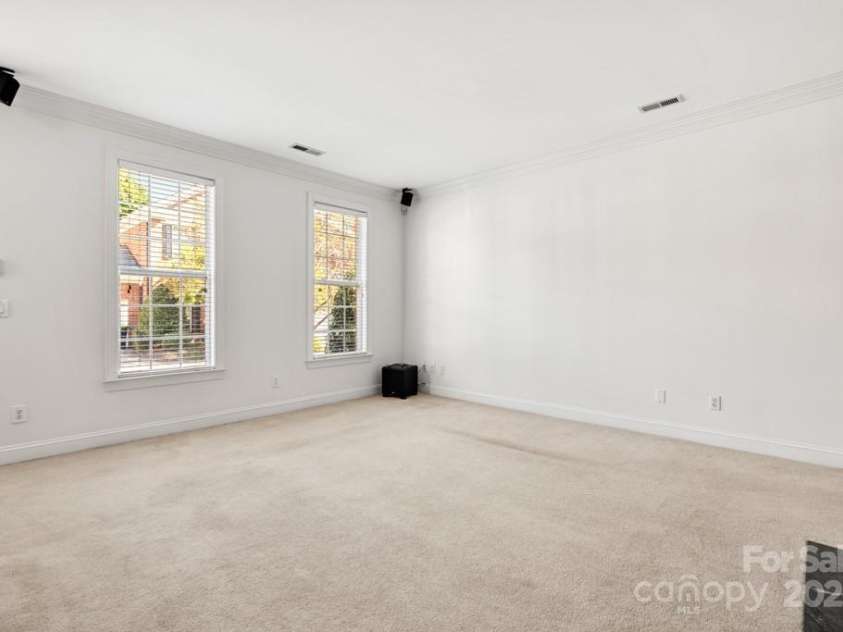 9177 Bonnie Briar Circle, Charlotte, NC 28277.  MLS# CAR4300122, YatesRealty ID 29784. 