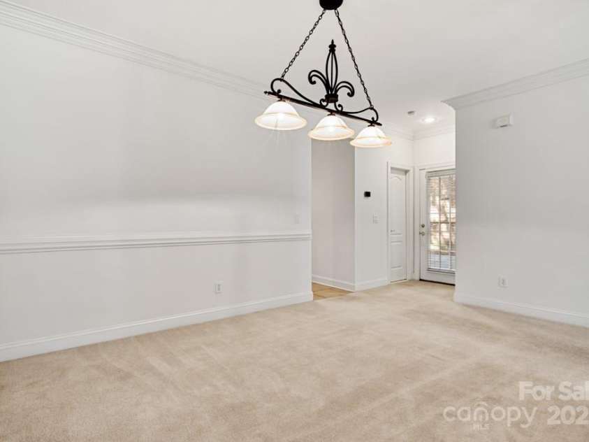 9177 Bonnie Briar Circle, Charlotte, NC 28277.  MLS# CAR4300122, YatesRealty ID 29784. 