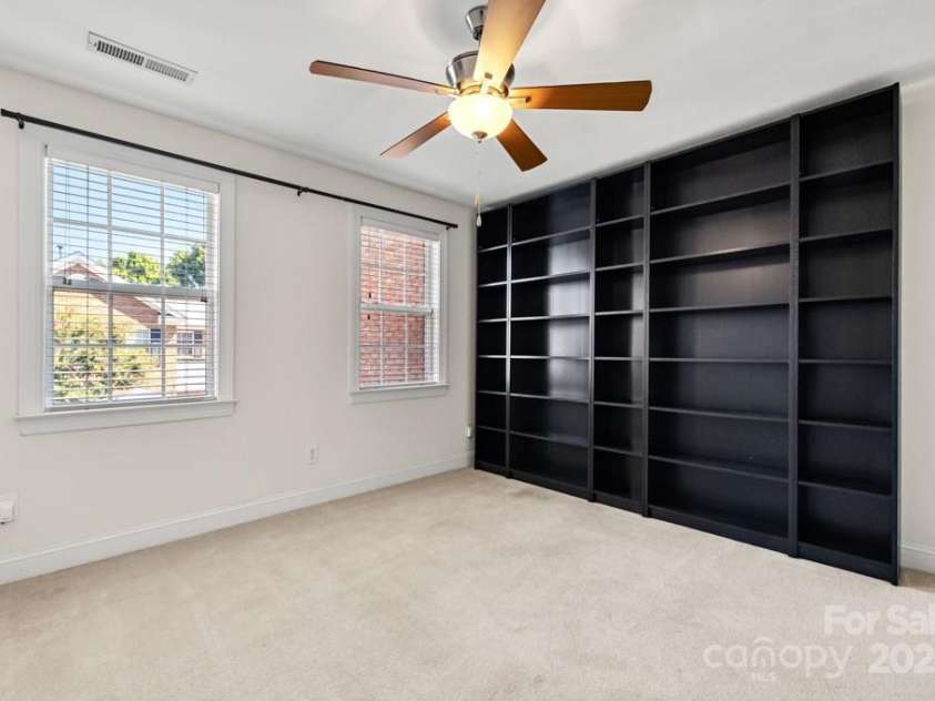 9177 Bonnie Briar Circle, Charlotte, NC 28277.  MLS# CAR4300122, YatesRealty ID 29784. 