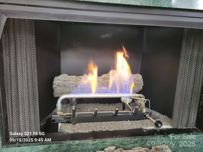 9177 Bonnie Briar Circle, Charlotte, NC 28277.  MLS# CAR4300122, YatesRealty ID 29784. 