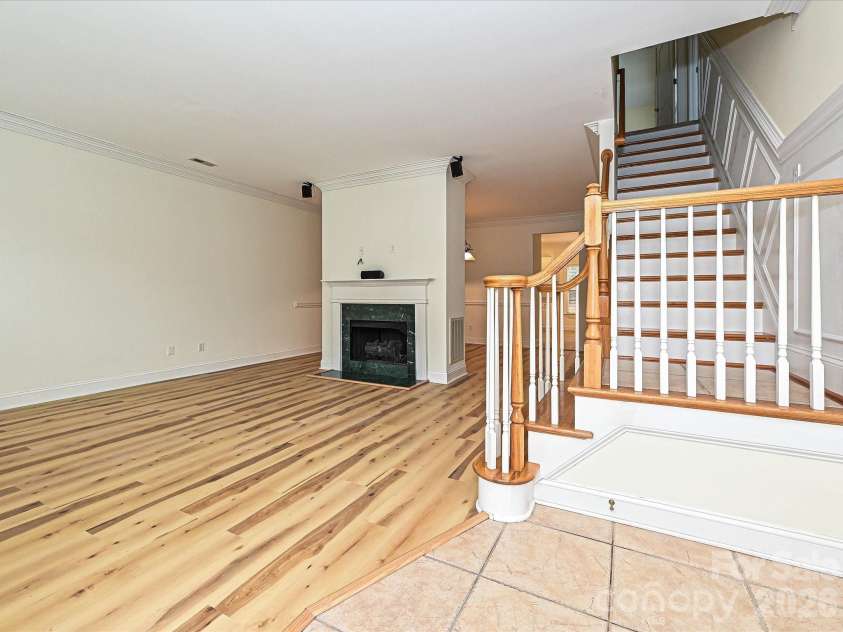 9177 Bonnie Briar Circle, Charlotte, NC 28277.  MLS# CAR4334592, YatesRealty ID 29784. Entrance