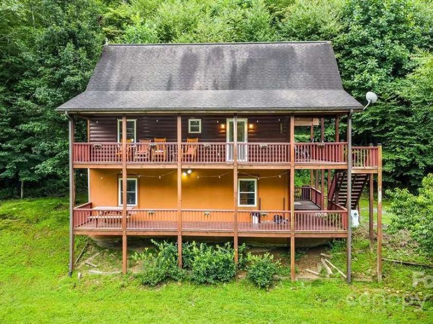 4271 Old Field Creek Road, Grassy Creek, NC 28631.  MLS# CAR4284275, YatesRealty ID 2979. 