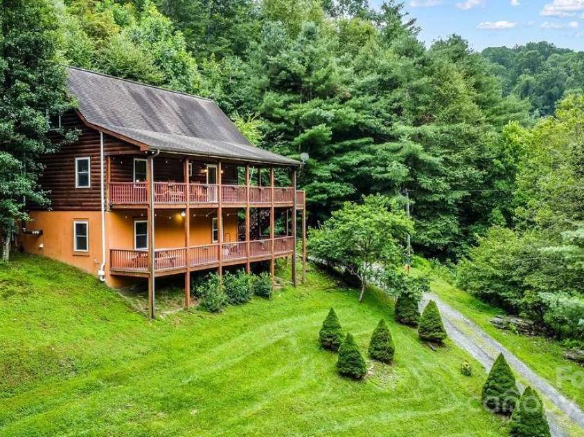 4271 Old Field Creek Road, Grassy Creek, NC 28631.  MLS# CAR4284275, YatesRealty ID 2979. 