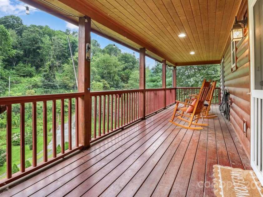 4271 Old Field Creek Road, Grassy Creek, NC 28631.  MLS# CAR4284275, YatesRealty ID 2979. Covered Deck