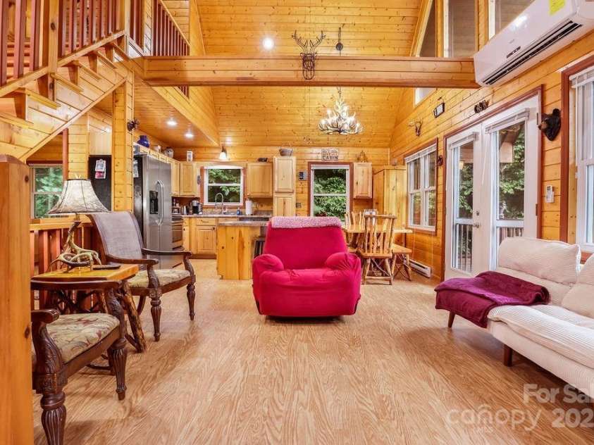 4271 Old Field Creek Road, Grassy Creek, NC 28631.  MLS# CAR4284275, YatesRealty ID 2979. Living Room