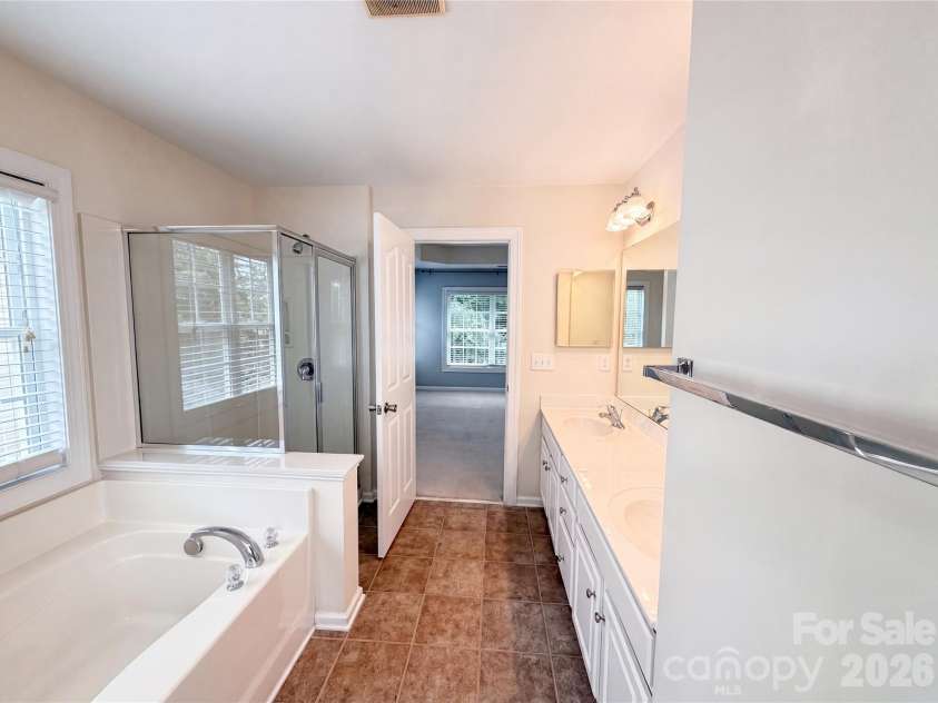 12312 Chesley Drive, Charlotte, NC 28277.  MLS# CAR4391740, YatesRealty ID 29790. 