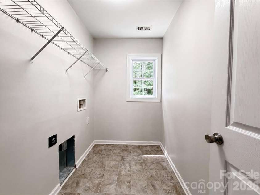 12312 Chesley Drive, Charlotte, NC 28277.  MLS# CAR4391740, YatesRealty ID 29790. 