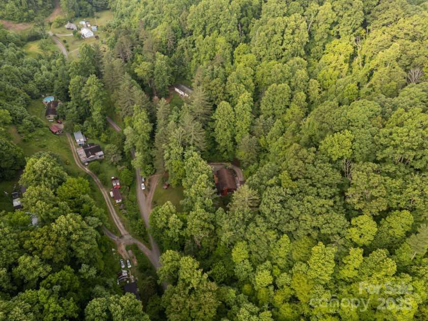 506 Cripple Creek, Sylva, NC 28779.  MLS# CAR4283838, YatesRealty ID 29790. 