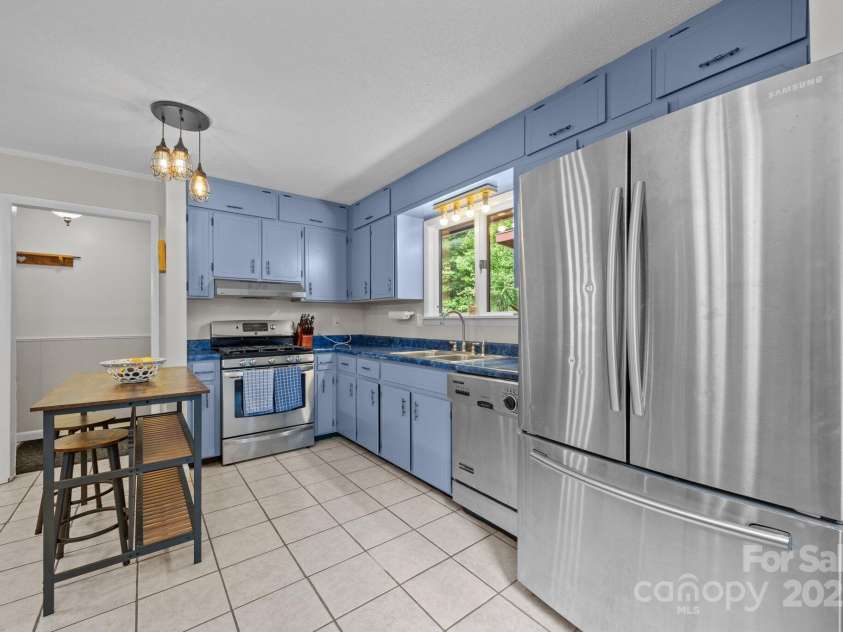 506 Cripple Creek, Sylva, NC 28779.  MLS# CAR4283838, YatesRealty ID 29790. 