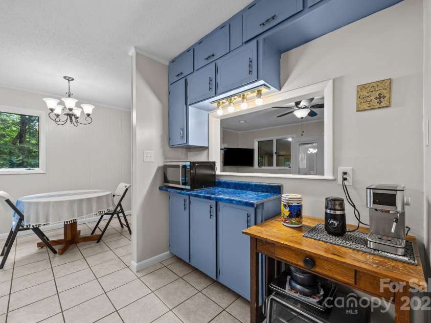 506 Cripple Creek, Sylva, NC 28779.  MLS# CAR4283838, YatesRealty ID 29790. 