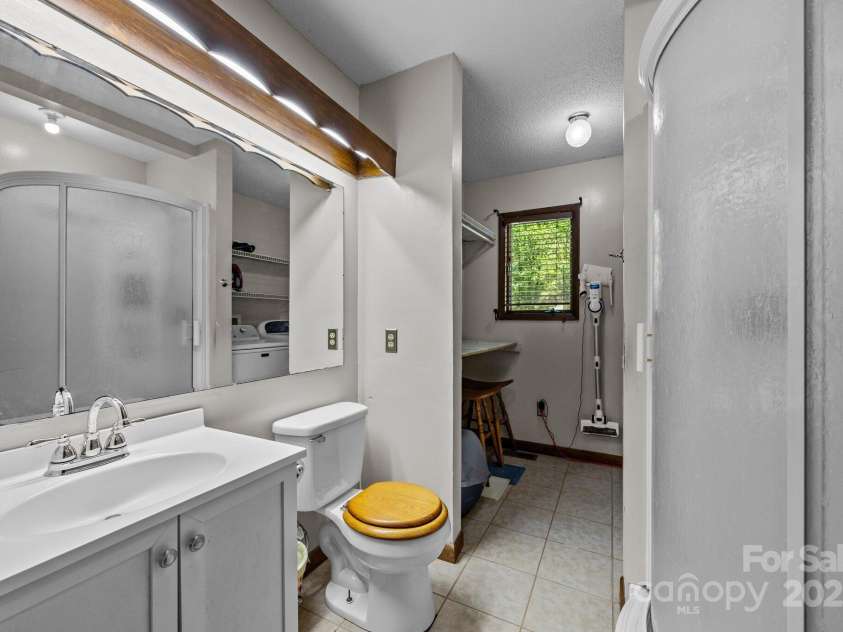 506 Cripple Creek, Sylva, NC 28779.  MLS# CAR4283838, YatesRealty ID 29790. 