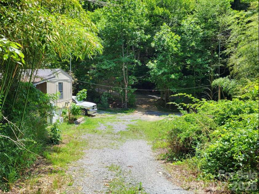 51 Bird Creek Estates Road, Black Mountain, NC 28711.  MLS# CAR4392625, YatesRealty ID 29791. 