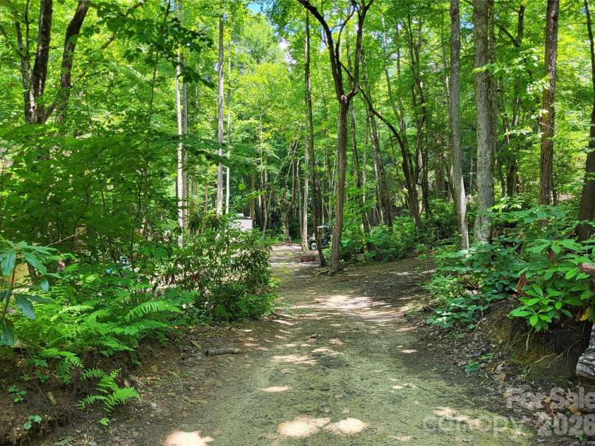 51 Bird Creek Estates Road, Black Mountain, NC 28711.  MLS# CAR4392625, YatesRealty ID 29791. 
