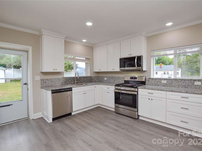 1312 Dogwood Avenue, Kannapolis, NC 28081.  MLS# CAR4285682, YatesRealty ID 29793. 