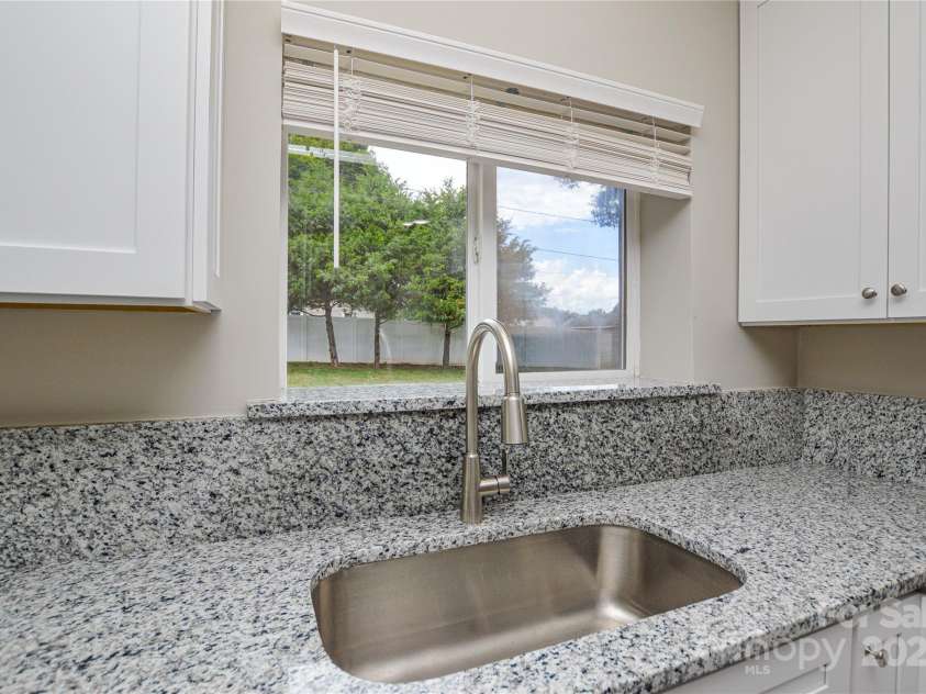 1312 Dogwood Avenue, Kannapolis, NC 28081.  MLS# CAR4285682, YatesRealty ID 29793. 