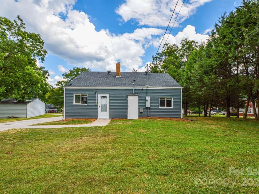 1312 Dogwood Avenue, Kannapolis, NC 28081.  MLS# CAR4285682, YatesRealty ID 29793. 