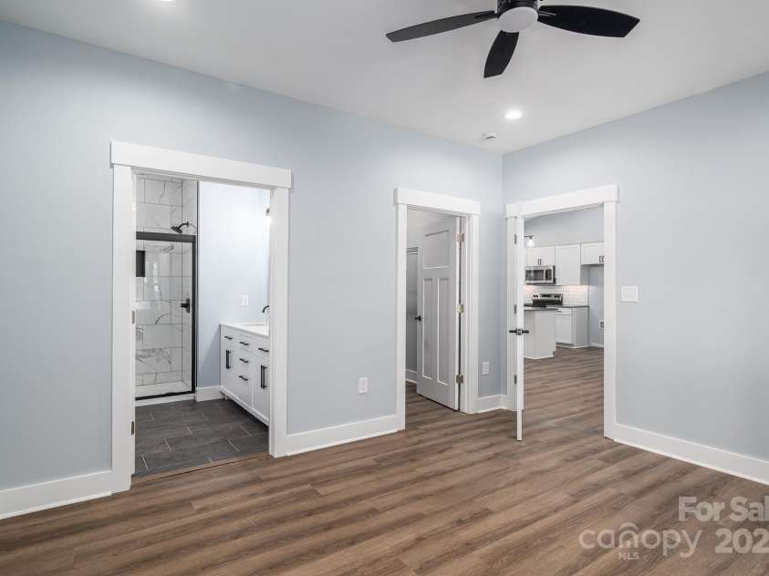 1452 7th Street, Newton, NC 28658.  MLS# CAR4287379, YatesRealty ID 29795. 