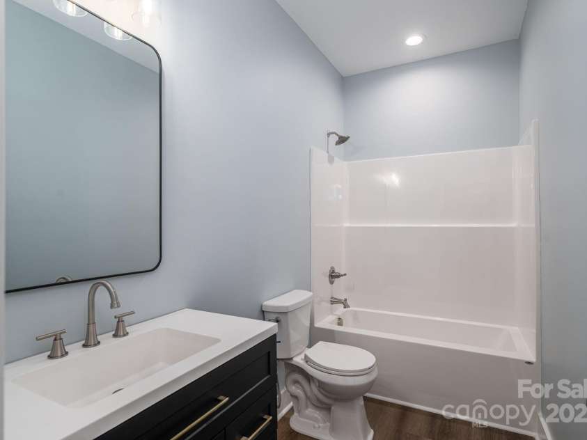 1452 7th Street, Newton, NC 28658.  MLS# CAR4287379, YatesRealty ID 29795. 