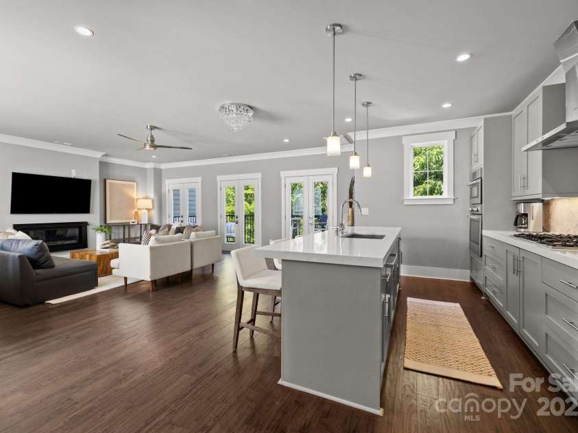 7919 Rea View Court, Charlotte, NC 28226.  MLS# CAR4279811, YatesRealty ID 29798. 