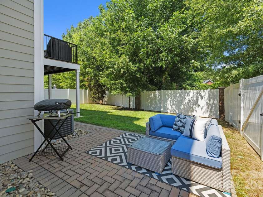 7919 Rea View Court, Charlotte, NC 28226.  MLS# CAR4279811, YatesRealty ID 29798. Gate to the community park.