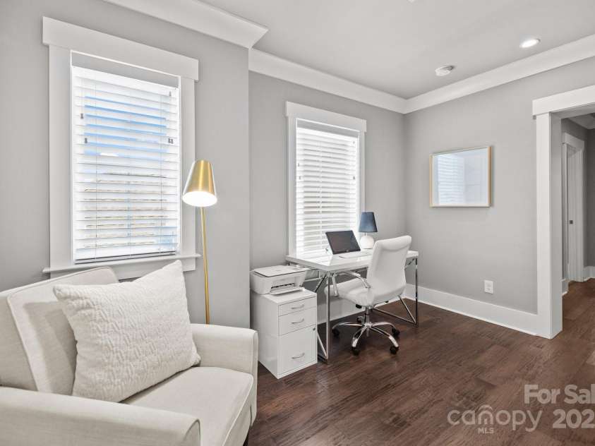 7919 Rea View Court, Charlotte, NC 28226.  MLS# CAR4279811, YatesRealty ID 29798. Office