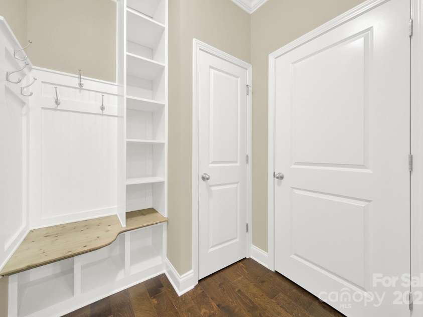 2471 Palmdale Walk Drive, Fort Mill, SC 29708.  MLS# CAR4206636, YatesRealty ID 2980. 