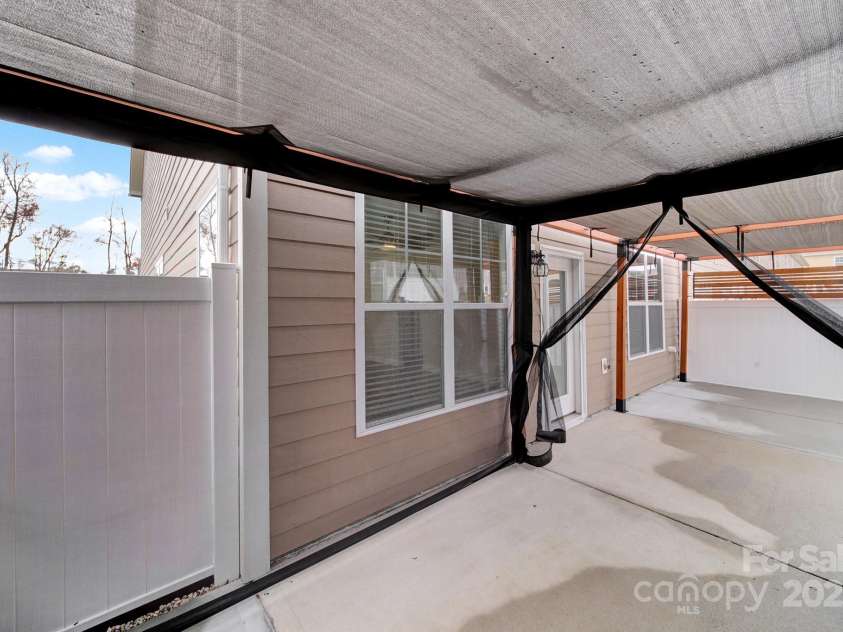 2471 Palmdale Walk Drive, Fort Mill, SC 29708.  MLS# CAR4206636, YatesRealty ID 2980. 