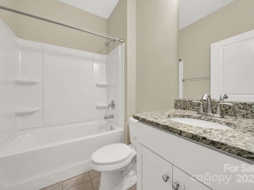 2471 Palmdale Walk Drive, Fort Mill, SC 29708.  MLS# CAR4206636, YatesRealty ID 2980. Full bath (downstairs)