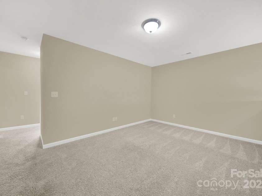 2471 Palmdale Walk Drive, Fort Mill, SC 29708.  MLS# CAR4206636, YatesRealty ID 2980. Loft