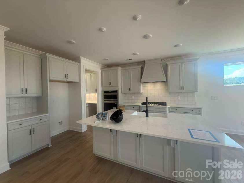 4482 Blue Mound Court, Stanley, NC 28164.  MLS# CAR4387533, YatesRealty ID 29800. Kitchen