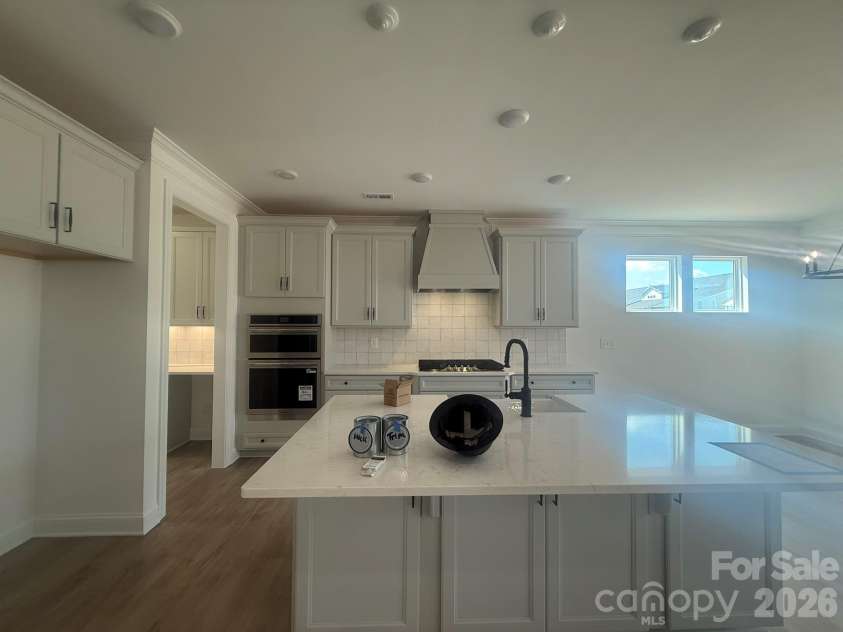 4482 Blue Mound Court, Stanley, NC 28164.  MLS# CAR4387533, YatesRealty ID 29800. Kitchen
