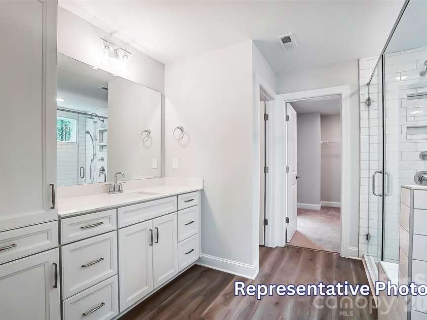 4482 Blue Mound Court, Stanley, NC 28164.  MLS# CAR4387533, YatesRealty ID 29800. Primary Bathroom