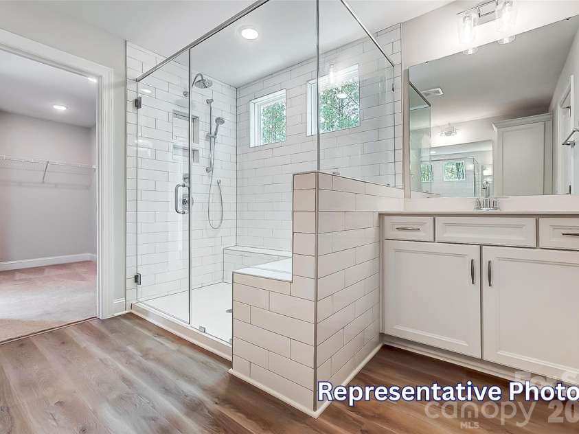 4482 Blue Mound Court, Stanley, NC 28164.  MLS# CAR4387533, YatesRealty ID 29800. Primary Bathroom