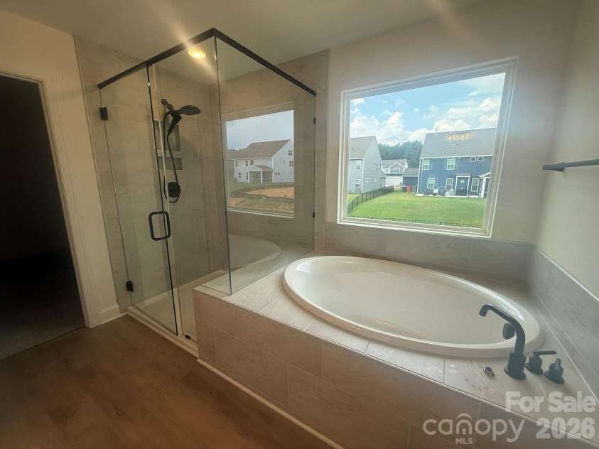 4482 Blue Mound Court, Stanley, NC 28164.  MLS# CAR4387533, YatesRealty ID 29800. Primary Bathroom