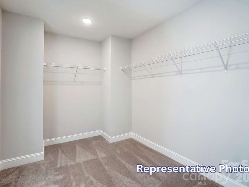 4482 Blue Mound Court, Stanley, NC 28164.  MLS# CAR4387533, YatesRealty ID 29800. Walk in Closet