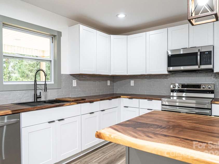 1894 Thoreau Court, Connelly Springs, NC 28612.  MLS# CAR4282331, YatesRealty ID 29801. 