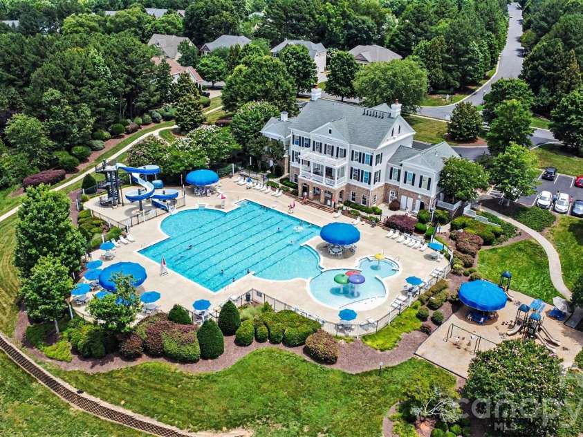 5012 Forest Hills Place, Fort Mill, SC 29707.  MLS# CAR4392199, YatesRealty ID 29801. 