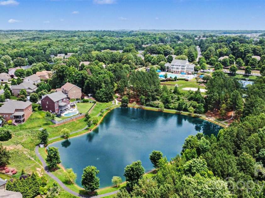 5012 Forest Hills Place, Fort Mill, SC 29707.  MLS# CAR4392199, YatesRealty ID 29801. 
