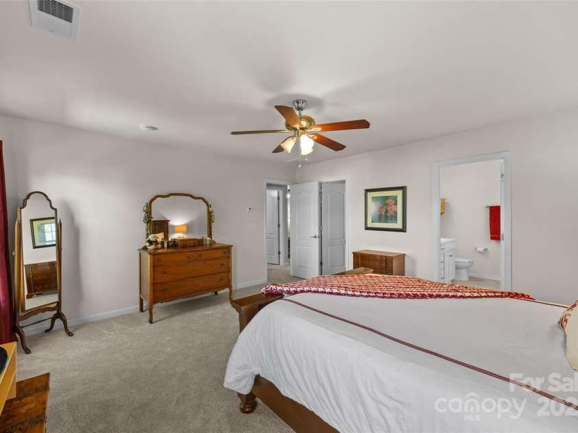 2013 Ice Lake Court, Fort Mill, SC 29715.  MLS# CAR4285965, YatesRealty ID 29802. 