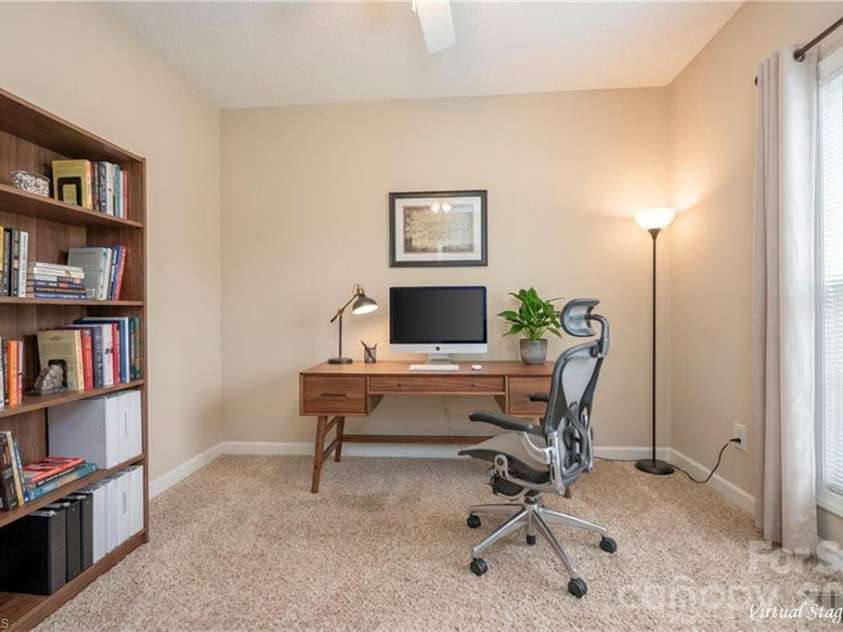 195 Stadium Oaks Drive, Clemmons, NC 27012.  MLS# CAR4392990, YatesRealty ID 29803. 