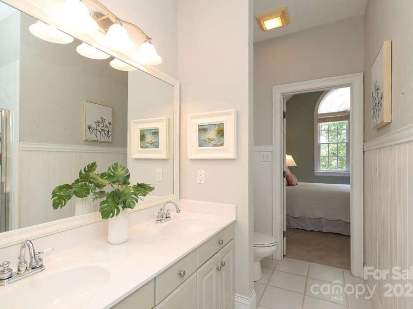 10840 Congressional Club Drive, Charlotte, NC 28277.  MLS# CAR4286308, YatesRealty ID 29804. 