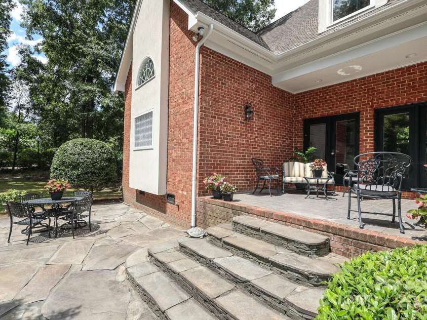 10840 Congressional Club Drive, Charlotte, NC 28277.  MLS# CAR4286308, YatesRealty ID 29804. 