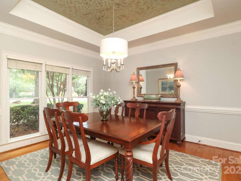 10840 Congressional Club Drive, Charlotte, NC 28277.  MLS# CAR4286308, YatesRealty ID 29804. Dining Room with tray ceiling