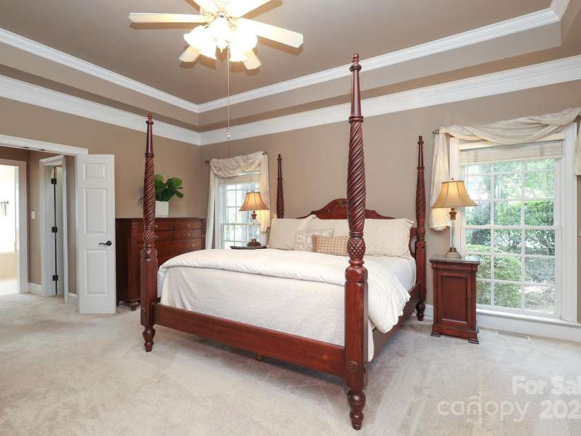 10840 Congressional Club Drive, Charlotte, NC 28277.  MLS# CAR4286308, YatesRealty ID 29804. Primary bedroom on main floor